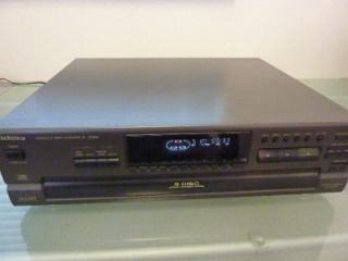 Technics SL PD667 Multi Disc Player 5 CD Carousel Changer