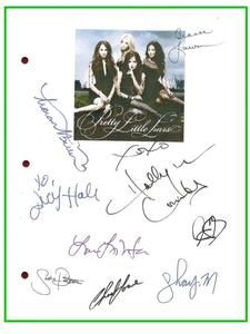   LITTLE LIARS SCRIPT SIGNED RPT LUCY HALE, LAURA LEIGHTON, CHAD LOWE
