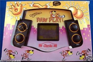 CHESTER CHEETAHS ELECTRONIC HANDHELD FOOD PROMO GAME CHEETOS TOY SNACK 