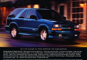 2001 Chevrolet Chevy s 10 Blazer Xtreme Sales Brochure Fact Sheet 