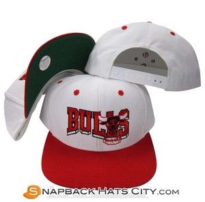 BNWT Adidas Chicago Bulls Snapback Hat