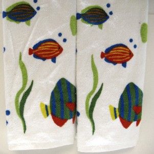 New Set of 2 Tip Guest Towels Fish Parade Tropical Bath Sea Ocean 