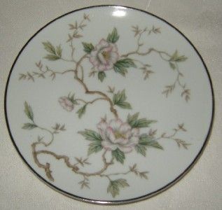Noritake Chatham Six Bread and Butter Plates Lovely Floral Pattern 