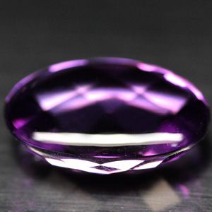   CLR CHANGE TO PINK BRAZIL AMETHYST OVAL CAB WITH CHECKERBOARD TABLE