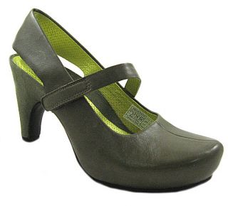 New Tsubo Womens 8144 Acrea Fatigue Dress Heels Shoes US 7