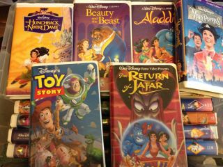  50 Disney VHS Tapes Little Mermaid Beauty the Beast Fantasia Clam Case