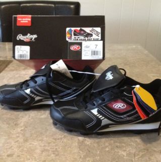  Team Color Chip Cleats. Size 7. Brand New. Baseball Football Soccer