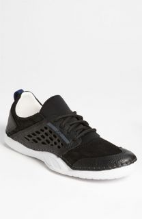 Kenneth Cole Reaction Run Off Sneaker