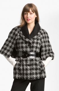 GUESS Belted Houndstooth Check Capelet