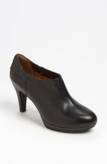 Clarks® Wessex Azure Pump