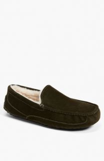 UGG® Australia Ascot Slipper ( Exclusive)