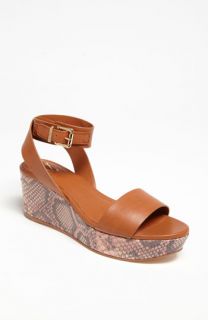 VC Signature Nori Sandal