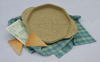 BROWN BAG SHORTBREAD COOKIE MOLD PAN BRAND NEW IN BOX CELTIC KNOTS W