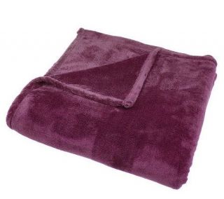 Berkshire Blanket Solid Color Serasoft Plush KG Blanket —
