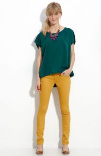 Frenchi® Tee, Fire Skinny Jeans & Stephan & Co. Necklace