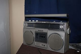  VINTAGE PANASONIC RX 5010 CASSETTE PLAYER / AM FM RADIO / BOOMBOX