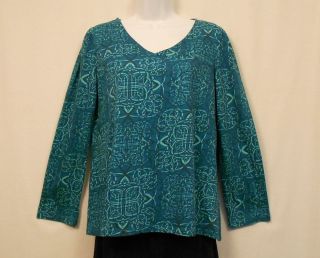 Daisy Fuentes Knit Top Womens Size M Green Print Cotton V Neck Long