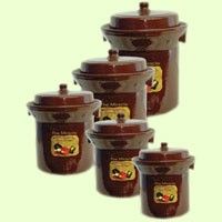 miracle harsch gairtopf fermenting crock pot is used to make