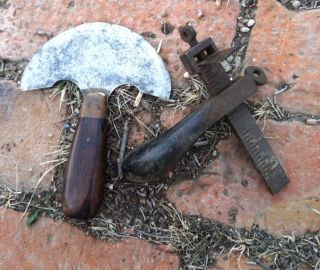 Vintage C S Osborne Round Knife And Pistol Grip Strap Cutter Leather