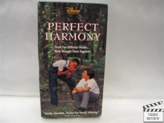  Harmony VHS 1993 Peter SCOLARI Darren McGavin 717951870032