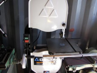  Delta Band Saw with Mobile Base