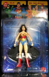 DC Direct Wonder Woman Figure JLA Series 1 DC Universe Classics JLU