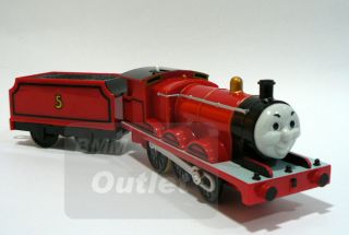 TOMY TRACKMASTER THOMAS AND FRIEND James NEVILLE MOTORIZED Train T05AB