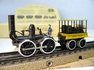 Bachmann HO Scale The DeWitt Clinton Steam Locomotive & Tender #41 500