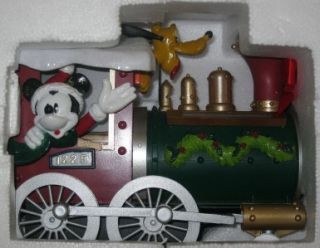 Disney Mickey Friends Christmas Tree Train Set IOB
