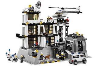 LEGO CITY 7237 POLICE STATION USED COMPLETE DISCONTINUED SET
