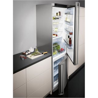  Freestanding Stainless Steel Frost Free A Rated Fridge Freezer