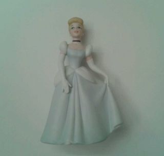 Disney Cinderella Six inch Ceramic Collector Statue Figure Figurine