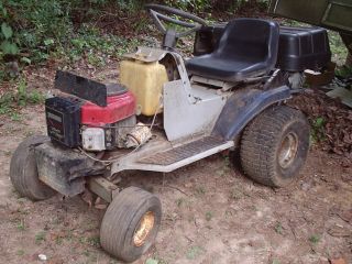 Riding Lawn Mower with 14 HP B s Vanguard Engine
