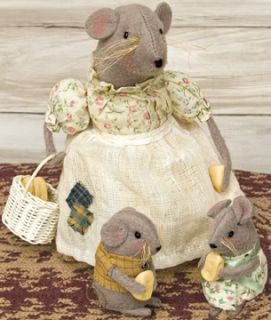 Emily Evie Ernie Mouse Dolls Primitive Country Mice Set