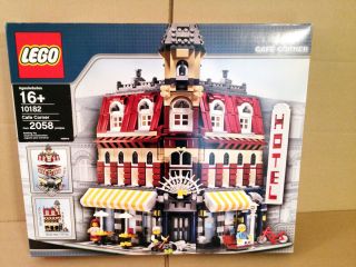 Lego 10182 Cafe Corner Modular Building RARE Discontinued Set Complete