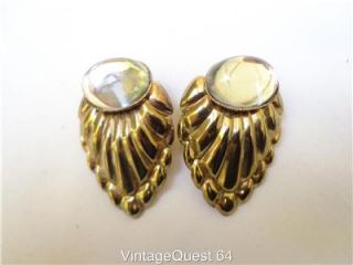 Vintage Clear Lucite Cabochon Leaf Pierced Earrings Gold Tone P1840