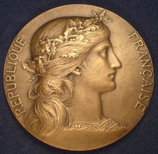 Art Nouveau French Marianne War Ministery Boxed Bronze Medal by Dupuis
