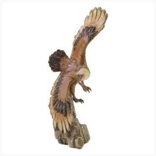 soaring eagle statue
