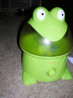 Crane Frog 1 Gallon Cool Mist Humidifier in Good Condition