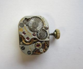 Election Swiss Cal 275 Watch Movement 17 Jewels Runs and Keeps Time