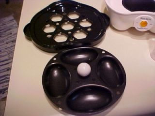 West Bend Automatic Electric Egg Cooker Poacher with Measure Cup New