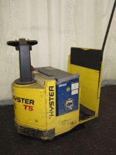 Hyster T5XT Electric Tugger 750