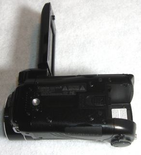  HF10 High Definition Camcorder for Parts Only Does not Power Up