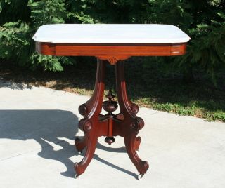 Eastlake Victorian Carved Walnut Marble Top Parlor Lamp Table C1875