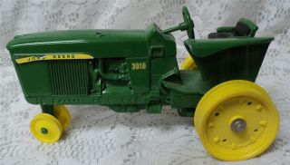  Ertl Farm Toy John Deere 3010 Tractor