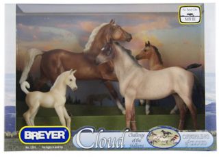 Breyer 1391 Cloud Challenge of The Stallions 1 12 4 Pcs Model Horse