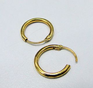 Vintage 22 K Solid Gold Hoop Earrings Pair