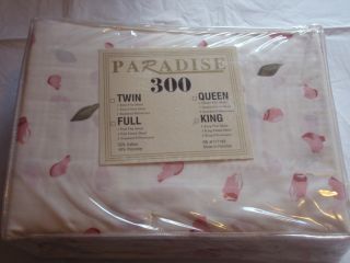 New 300 TC Beige with Pink Petals King Bed Sheet Set 4 Pcs