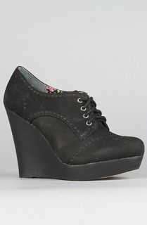 Seychelles The Case Closed Shoe in Black