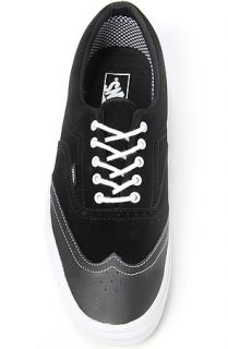 Vans Footwear The Era Wingtip Sneaker in Black